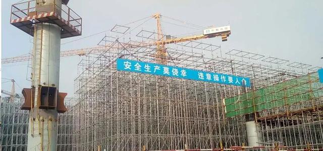 傳統(tǒng)腳手架正在向盤扣腳手架轉(zhuǎn)型！(圖2)